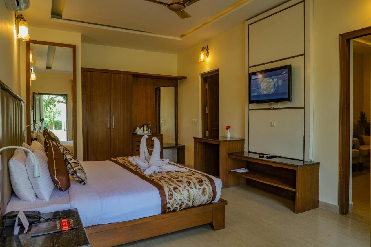 Excel Hotels And Resorts Bhīm Tāl エクステリア 写真